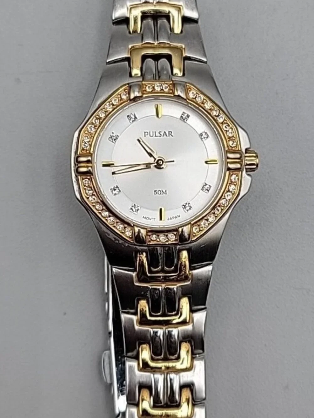 Pulsar Ladies Watch Quartz Swarovski Crystal Bezel 7